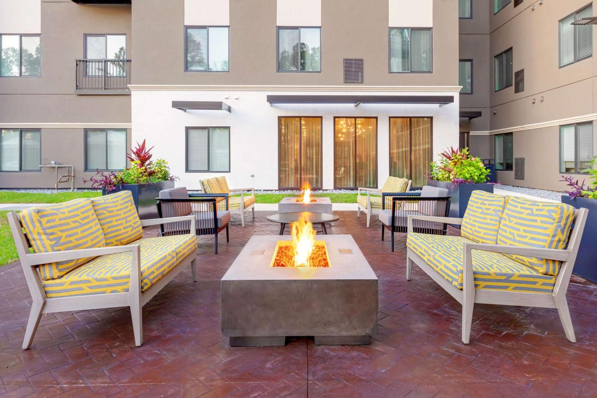 Waterwalk Extended Stay By Wyndham Jacksonville Deerwood Pk Exterior foto
